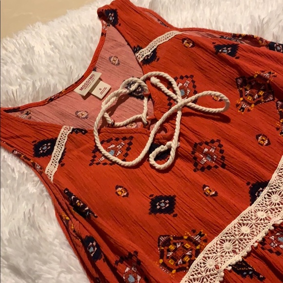 Mossimo Tank - Picture 2 of 2